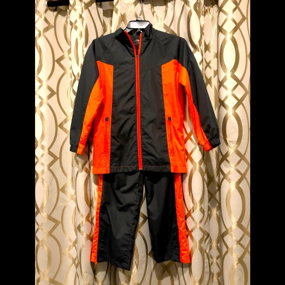 Wind suit